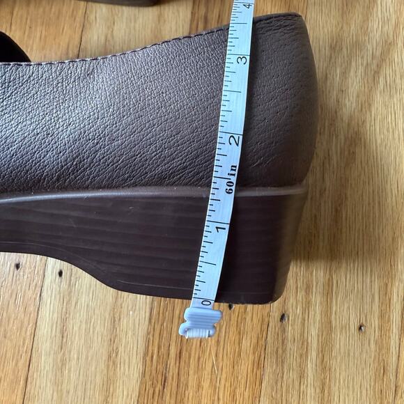 Dr. Leonard's Brown Leather Flat Comfort Shoes Size 9M Mature Slip On - Picture 6 of 12